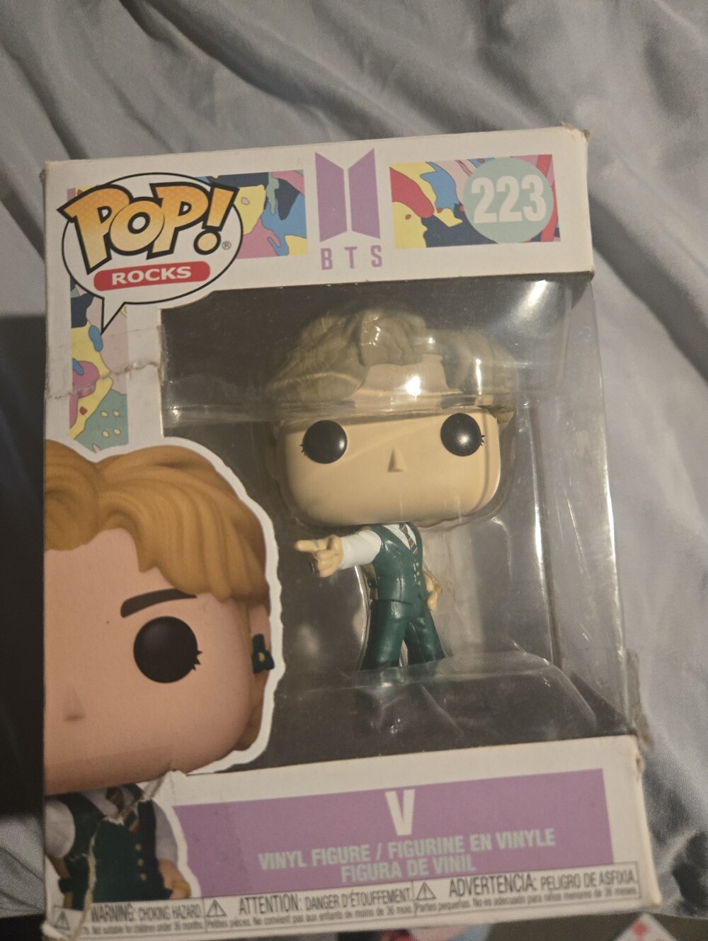 Funko BTS V Vinyl Figure - Blonde Hair, Teal Outfit